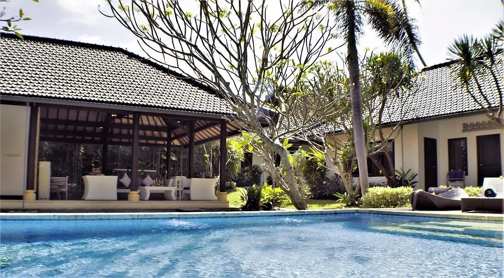 Finn'S Villa Santai Seminyak