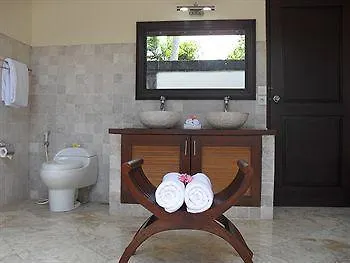 Finn'S Villa Santai Seminyak